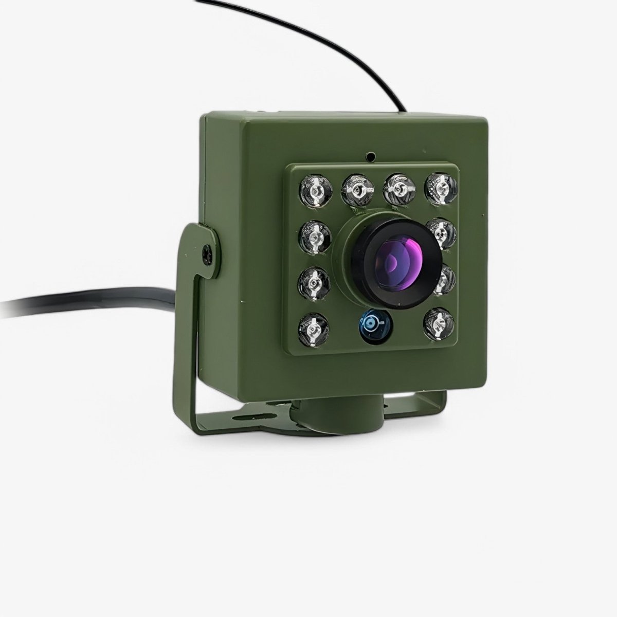1080p HD weatherproof wildlife camera with night vision...